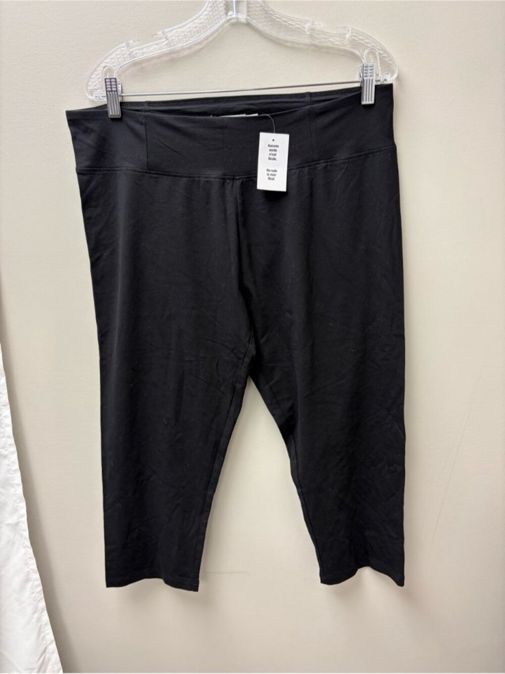 Ricki’s Women’s Black Capri Leggings